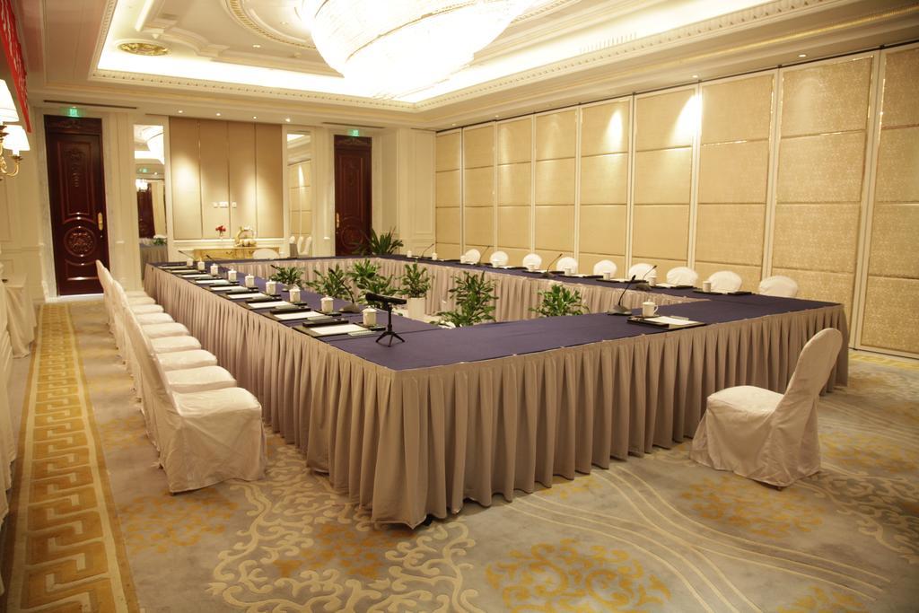 Nantong Jinshi International Hotel Экстерьер фото